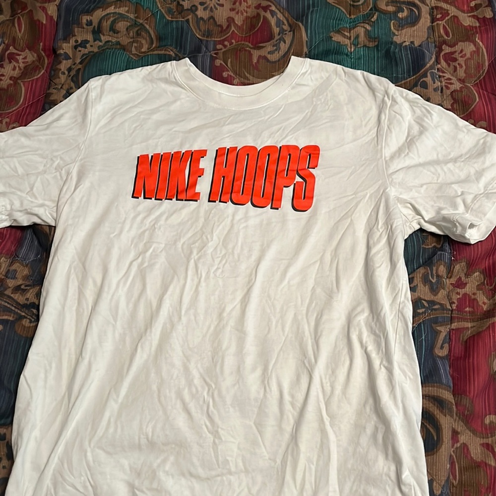 Nike tee shirt